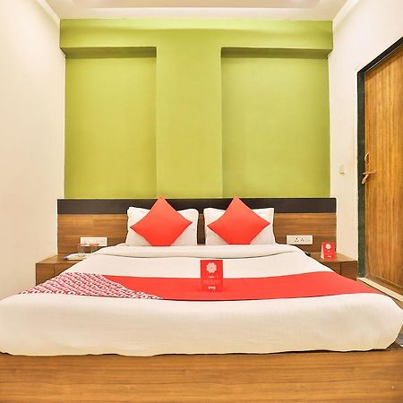 Oyo 4605 Hotel Aakarsh 다람샬라 외부 사진