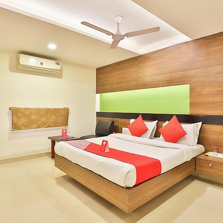 Oyo 4605 Hotel Aakarsh 다람샬라 외부 사진