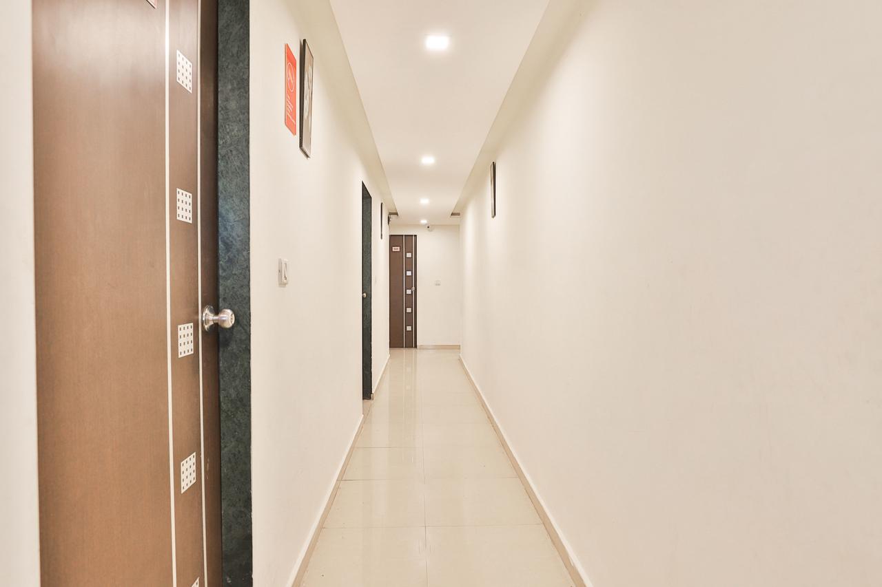 Oyo 4605 Hotel Aakarsh 다람샬라 외부 사진
