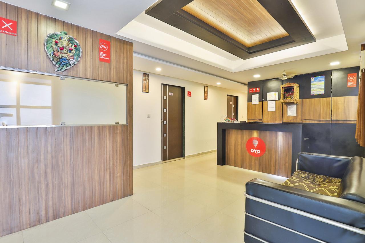 Oyo 4605 Hotel Aakarsh 다람샬라 외부 사진