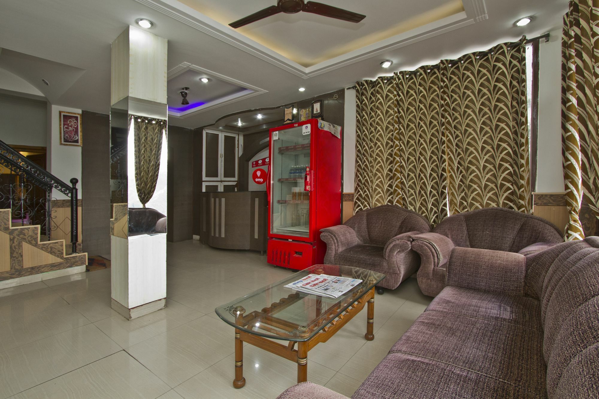 Oyo 4605 Hotel Aakarsh 다람샬라 외부 사진